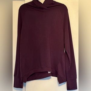 Women new with tags tapered hooded stretch pullover size XL
